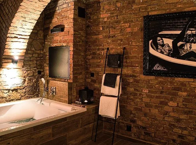 Wellness Gallery Апартаменты *